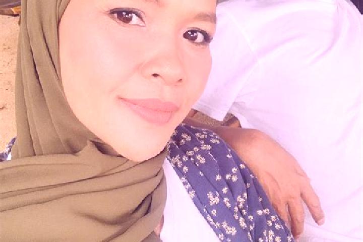 Alice, 38 — Escort in Lahat, Indonesia