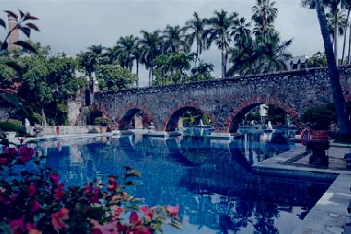 Alice, 38 — Escort in Tlamapa, Mexico