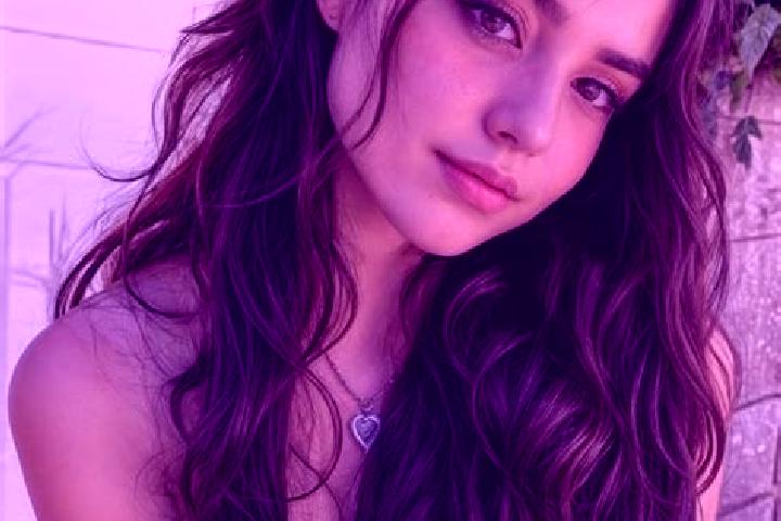 Alice, 39, a black hazel-eyed slavic companion based in Chittaway Point. Offering Deep French Kissing, Roleplay, Girlfriend Experience, Dinner Date. Availabl...