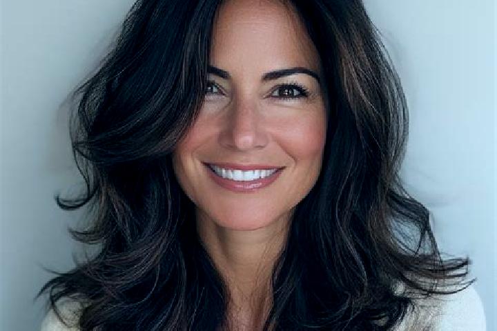 Alice, 39, a brunette grey-eyed middle eastern companion based in Horrweiler. Offering Dinner Date, Tantra, Party Girl, Striptease. Available for incall and ...