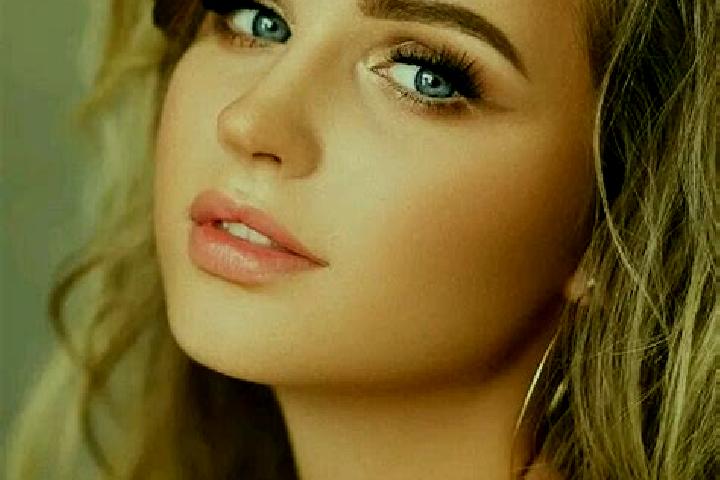 Alice, 39, a dark blonde blue-eyed mediterranean companion based in Morak. Offering Duos, Deep French Kissing, Party Girl. Available for incall and outcall, ...