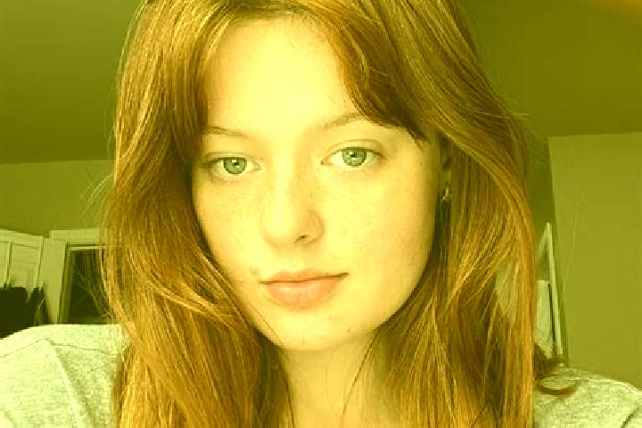 Alice, 39, a red grey-eyed caucasian companion based in Robilante. Offering Dinner Date, Tantra, Overnight, Prostate Massage. Available for incall and outcal...