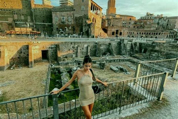 Alice, 39 — Escort in Precenicco, Italy