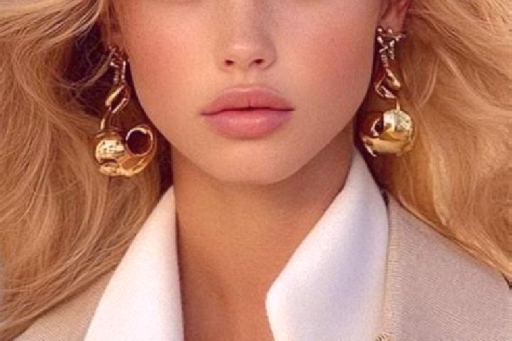 Amelia, 20, a blonde amber-eyed ebony companion based in Hochheim. Offering Deep French Kissing, Girlfriend Experience, CIM, Duos, Couples. Available for inc...