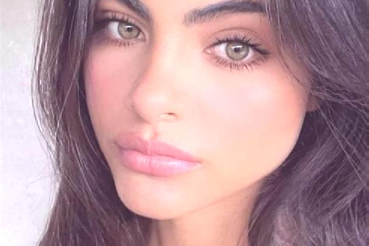 Amelia, 20, a brunette green-eyed ebony companion based in Cristobal Hidalgo. Offering Tantra, Roleplay, CIM, Duos. Available for incall and outcall, day and...