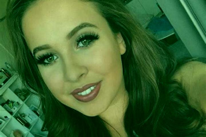 Amelia, 20, a chestnut brown-eyed european companion based in Las Salvias. Offering Party Girl, Striptease, CIM, 69, Duos. Available for incall and outcall, ...