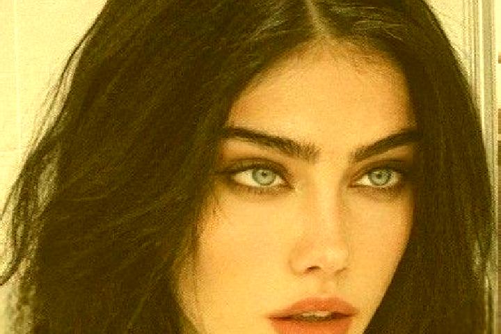 Amelia, 20, a chestnut grey-eyed caucasian companion based in Balneario Pinhal. Offering Party Girl, 69, Domination. Available for incall and outcall, overni...