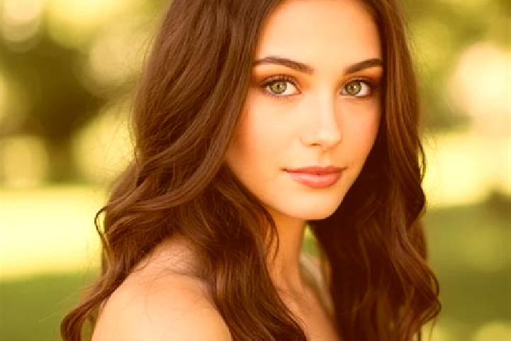 Amelia, 20, a dark blonde hazel-eyed caucasian companion based in Tiszabezded. Offering Domination, Overnight, A-Level. Available for incall and outcall, day...
