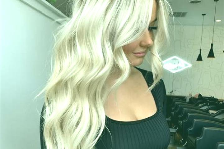 Amelia, 20, a platinum blonde amber-eyed ebony companion based in Rudolftelep. Offering Duos, OWO, Prostate Massage, Domination. Available for incall and out...