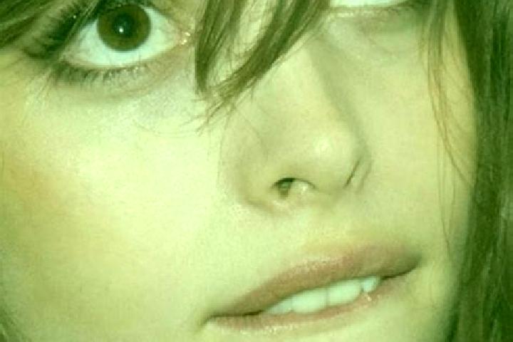 Amelia, 20, a red dark-eyed mixed companion based in Garching. Offering Fetish, GFE, OWO. Available for incall and outcall, day and evening dates.