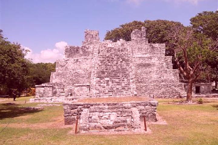 Amelia, 20 — Escort in Hecelchakan, Mexico