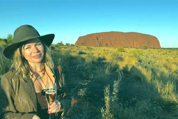 Amelia, 20 — Escort in Hewett, Australia