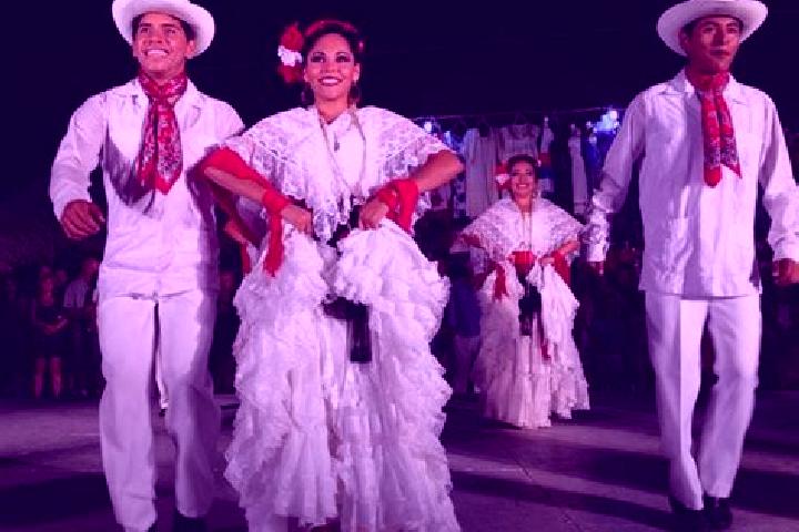 Amelia, 20 — Escort in Huejonapan, Mexico