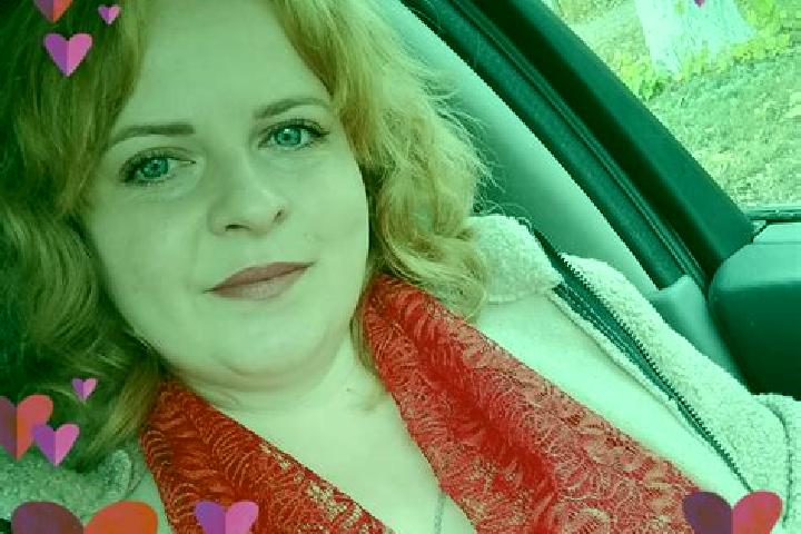 Amelia, 20 — Escort in Ichnia, Ukraine