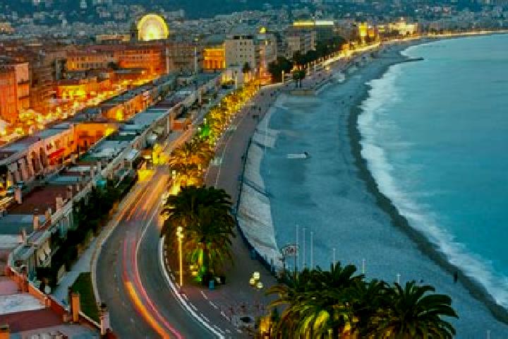 Amelia, 20 — Escort in Nizza di Sicilia, Italy