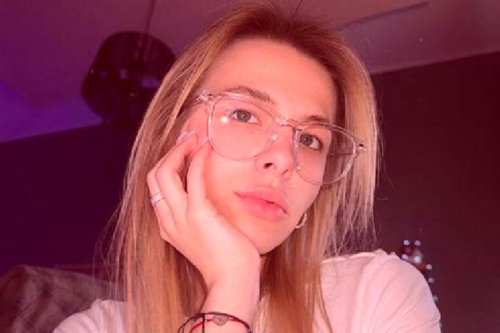 Amelia, 20 — Escort in Studenka, Czech Republic