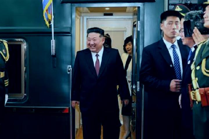 Amelia, 20 — Escort in Tokch on, North Korea