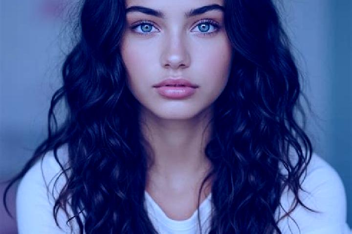 Amelia, 21, a black hazel-eyed mediterranean companion based in Vladesti. Offering Travel Companion, Girlfriend Experience, Striptease, Fetish. Available for...