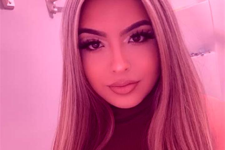 Amelia, 21, a blonde brown-eyed latina companion based in Arumuganeri. Offering Striptease, Roleplay, Party Girl, Dinner Date, CIM. Available for incall and ...