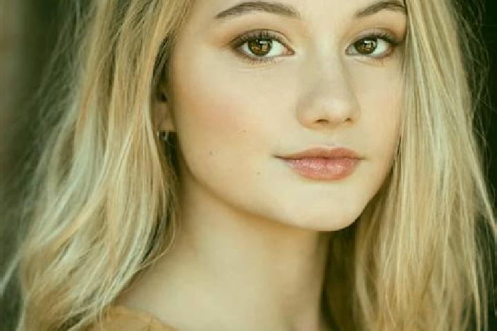 Amelia, 21, a blonde brown-eyed middle eastern companion based in Rubano. Offering Party Girl, A-Level, CIM, Dinner Date, Domination. Available for incall an...