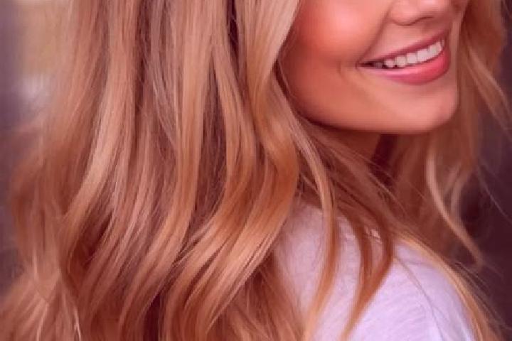 Amelia, 21, a blonde hazel-eyed slavic companion based in Wehringen. Offering Massage, A-Level, CIM. Available for incall and outcall, overnight bookings ava...