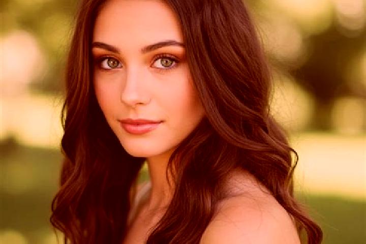 Amelia, 21, a brunette hazel-eyed mixed companion based in Borgo. Offering GFE, Girlfriend Experience, CIM, Travel Companion. Available for incall and outcal...