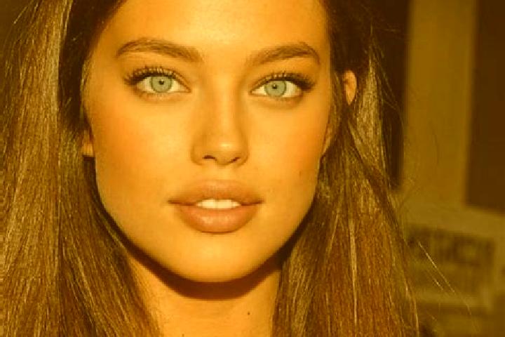 Amelia, 21, a chestnut blue-eyed caucasian companion based in Avinyonet de Puigventos. Offering OWO, Couples, 69. Available for incall and outcall, day and e...