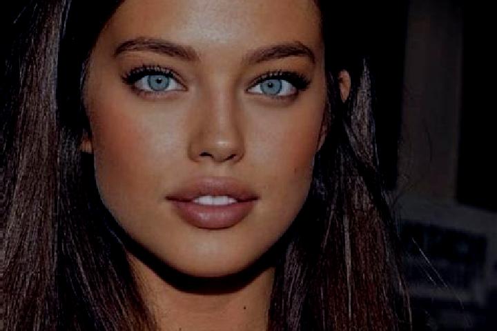 Amelia, 21, a chestnut green-eyed mediterranean companion based in Sibi. Offering Tantra, Party Girl, Erotic Massage, CIM. Available for incall and outcall, ...
