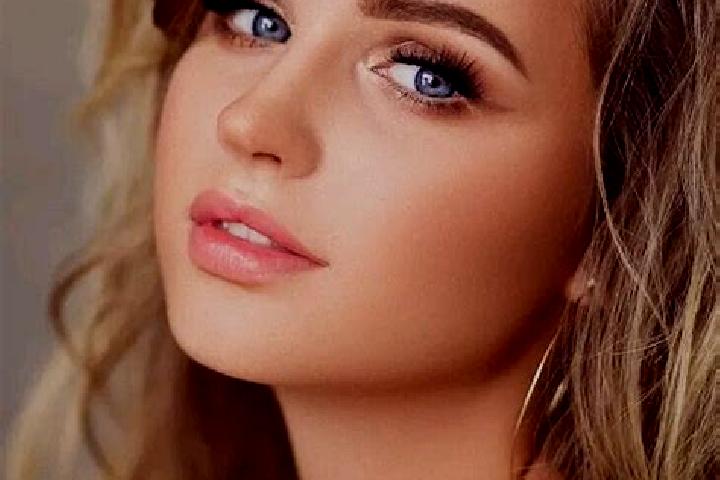 Amelia, 21, a dark blonde blue-eyed caribbean companion based in Panxi. Offering Striptease, BDSM, Dinner Date. Available for incall and outcall, overnight b...