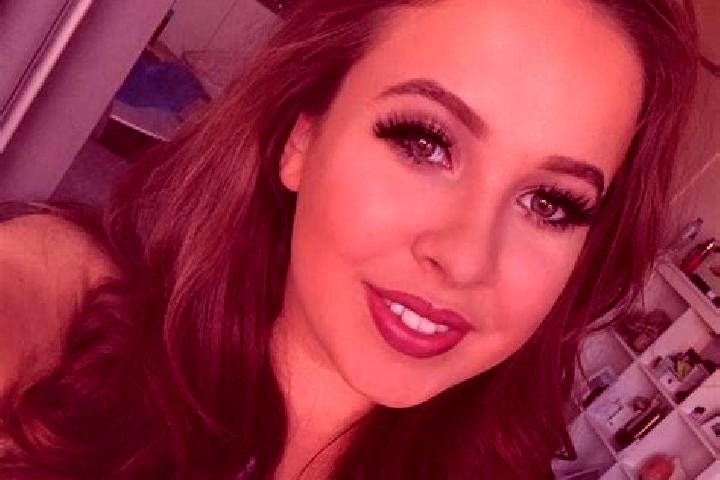Amelia, 21, a dark blonde dark-eyed middle eastern companion based in Molenbeek-Wersbeek. Offering GFE, Prostate Massage, 69, Dinner Date. Available for inca...