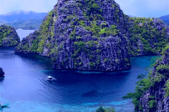 Amelia, 21 — Escort in Buensuseso, Philippines