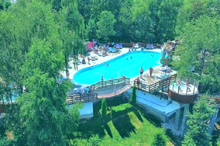 Amelia, 21 — Escort in Saldabagiu de Munte, Romania