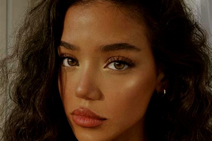 Amelia, 22, a black brown-eyed indian companion based in Adrian. Offering Party Girl, Duos, Deep French Kissing. Available for incall and outcall, day and ev...