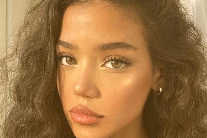 Amelia, 22, a black brown-eyed mediterranean companion based in Tugdan. Offering Duos, CIM, Roleplay. Available for incall and outcall, overnight bookings av...
