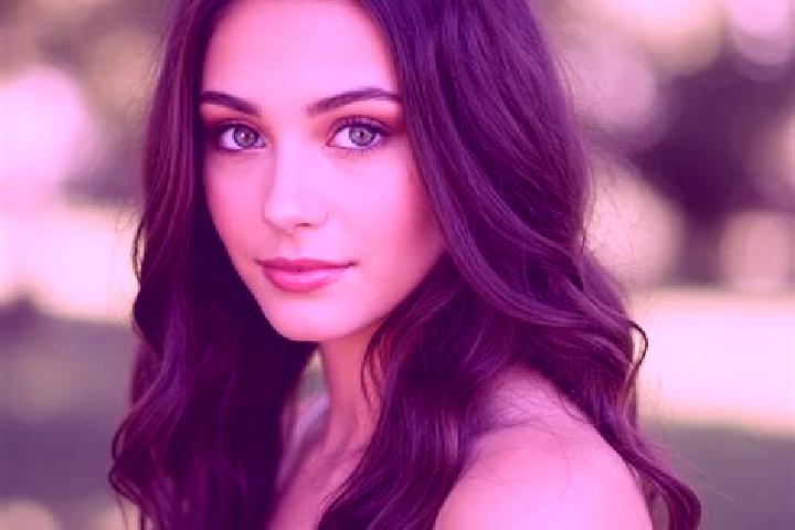 Amelia, 22, a brunette hazel-eyed latina companion based in UEydzen. Offering Couples, Party Girl, Travel Companion, Overnight. Available for incall and outc...