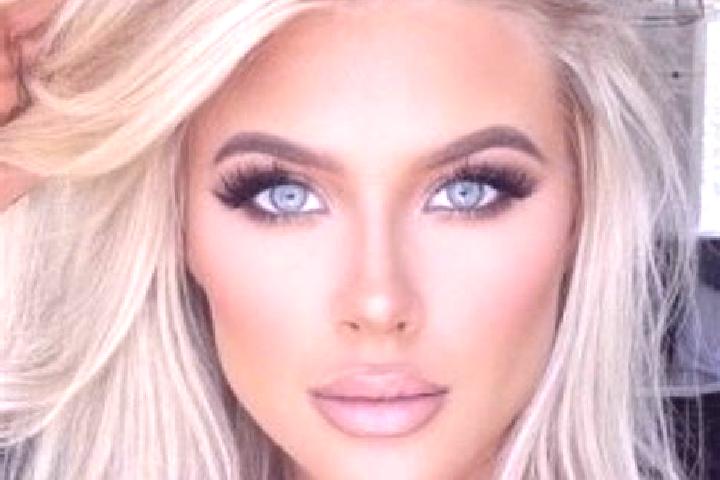 Amelia, 22, a platinum blonde dark-eyed latina companion based in San Pedro Xochicuaco. Offering Travel Companion, Dinner Date, Girlfriend Experience. Availa...