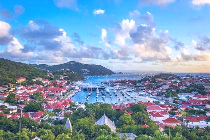 Amelia, 22 — Escort in Gustavia, Saint Barthelemy