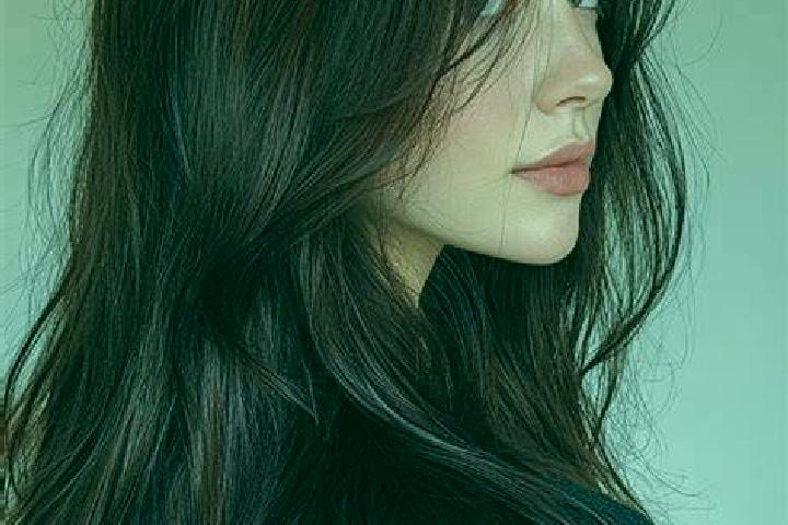 Amelia, 23, a auburn brown-eyed european companion based in Manchester. Offering GFE, Duos, OWO. Available for incall and outcall, day and evening dates.