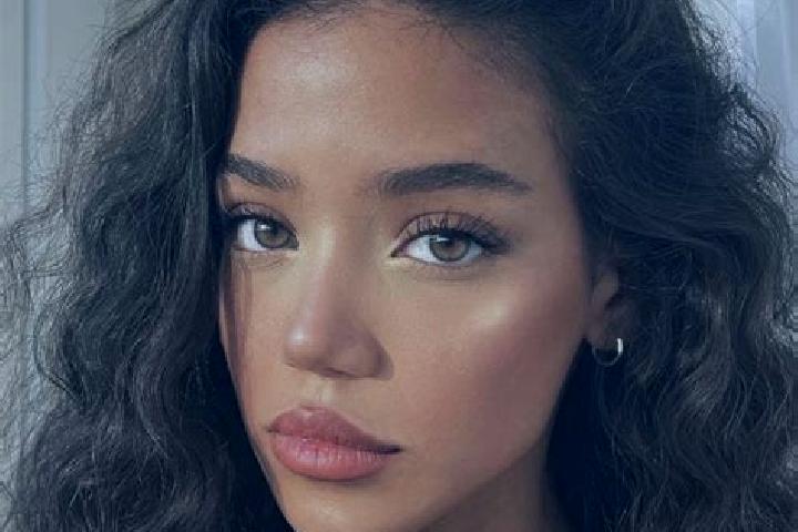 Amelia, 23, a black brown-eyed mixed companion based in Loretito (Charco del Toro). Offering GFE, Party Girl, Tantra. Available for incall and outcall, day a...