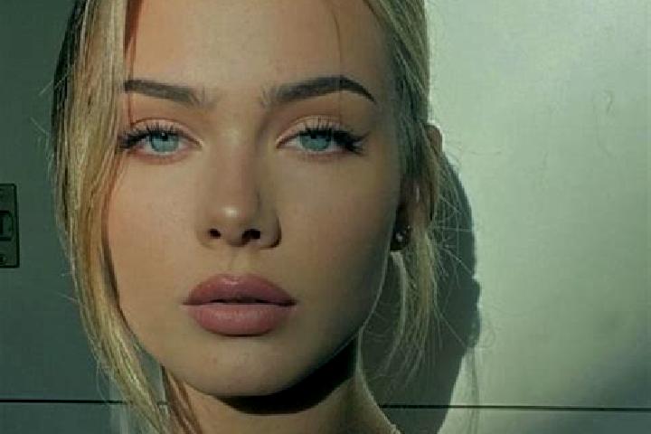 Amelia, 23, a blonde grey-eyed european companion based in Mit Salsil. Offering Duos, Travel Companion, Dinner Date. Available for incall and outcall, day an...