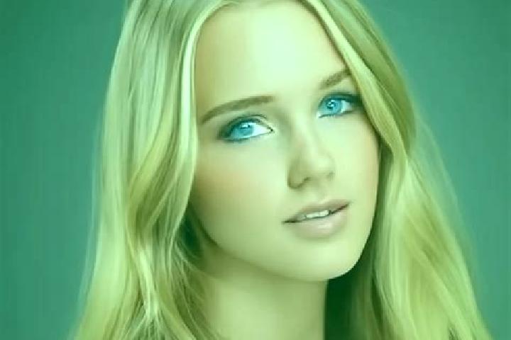 Amelia, 23, a blonde grey-eyed slavic companion based in Selyatino. Offering Party Girl, Prostate Massage, Domination, OWO, Erotic Massage. Available for inc...