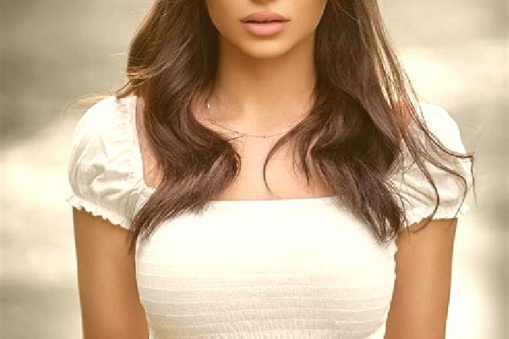 Amelia, 23, a brunette brown-eyed caucasian companion based in Kitangari. Offering Massage, Deep French Kissing, BDSM, Overnight, Girlfriend Experience. Avai...