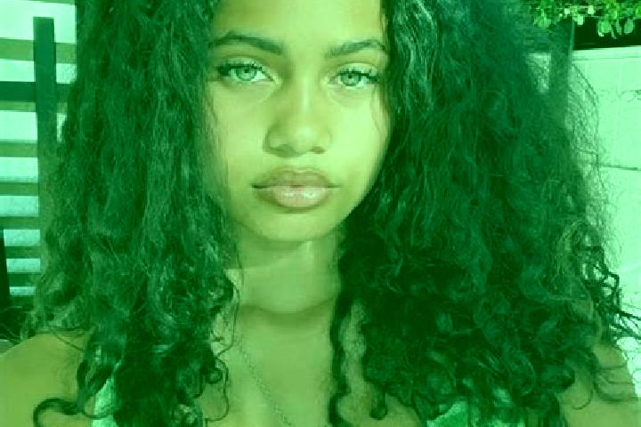 Amelia, 23, a chestnut green-eyed mixed companion based in Shellman. Offering BDSM, Massage. Available for incall and outcall, day and evening dates.
