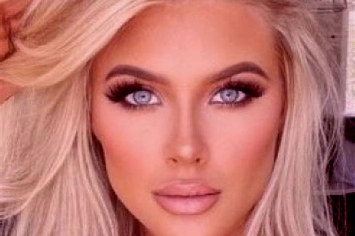 Amelia, 23, a platinum blonde amber-eyed mixed companion based in Luenne. Offering Dinner Date, Striptease, 69, Girlfriend Experience, GFE. Available for inc...