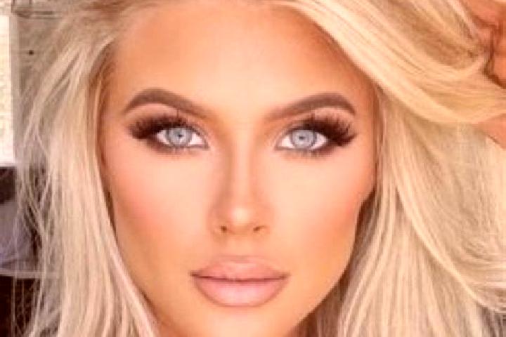 Amelia, 23, a platinum blonde dark-eyed european companion based in Kozachi Laheri. Offering Massage, A-Level, Couples, 69. Available for incall and outcall,...