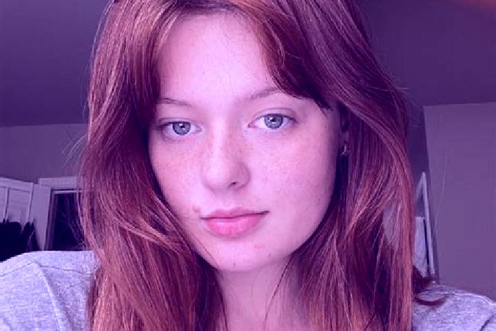 Amelia, 23, a red grey-eyed latina companion based in Ludlow. Offering GFE, Party Girl, 69. Available for incall and outcall, day and evening dates.