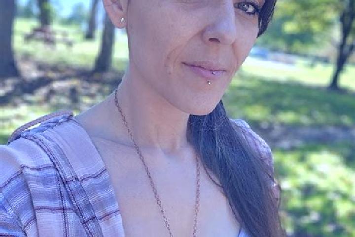 Amelia, 23 — Escort in Funkstown, United States