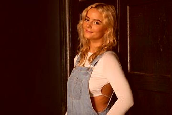 Amelia, 24, a blonde dark-eyed ebony companion based in Toqsun. Offering Deep French Kissing, Party Girl, Travel Companion, GFE. Available for incall and out...