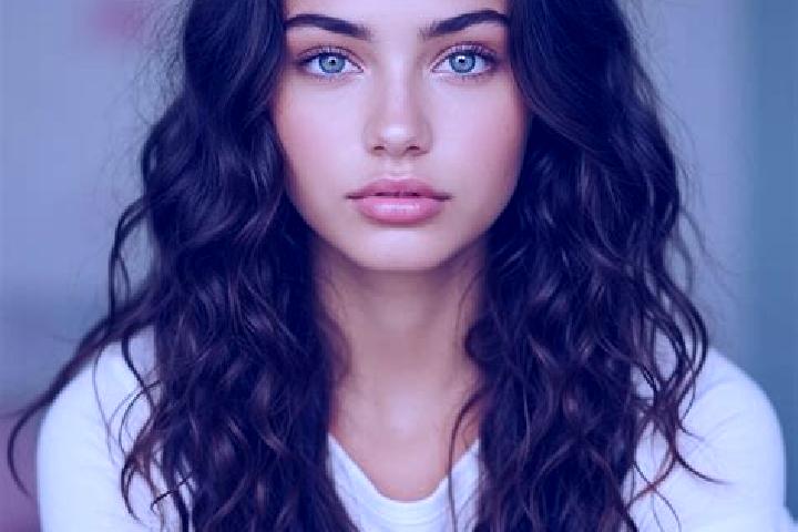 Amelia, 24, a brunette amber-eyed mediterranean companion based in Akcakoey. Offering OWO, A-Level, Travel Companion. Available for incall and outcall, day a...