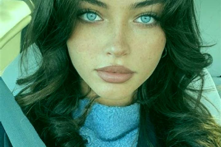 Amelia, 24, a brunette blue-eyed caucasian companion based in Horiult. Offering Deep French Kissing, Couples, Domination. Available for incall and outcall, d...